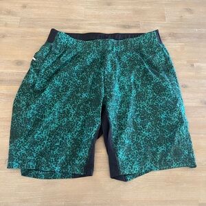 Lululemon Men’s Lined Swim Trunks